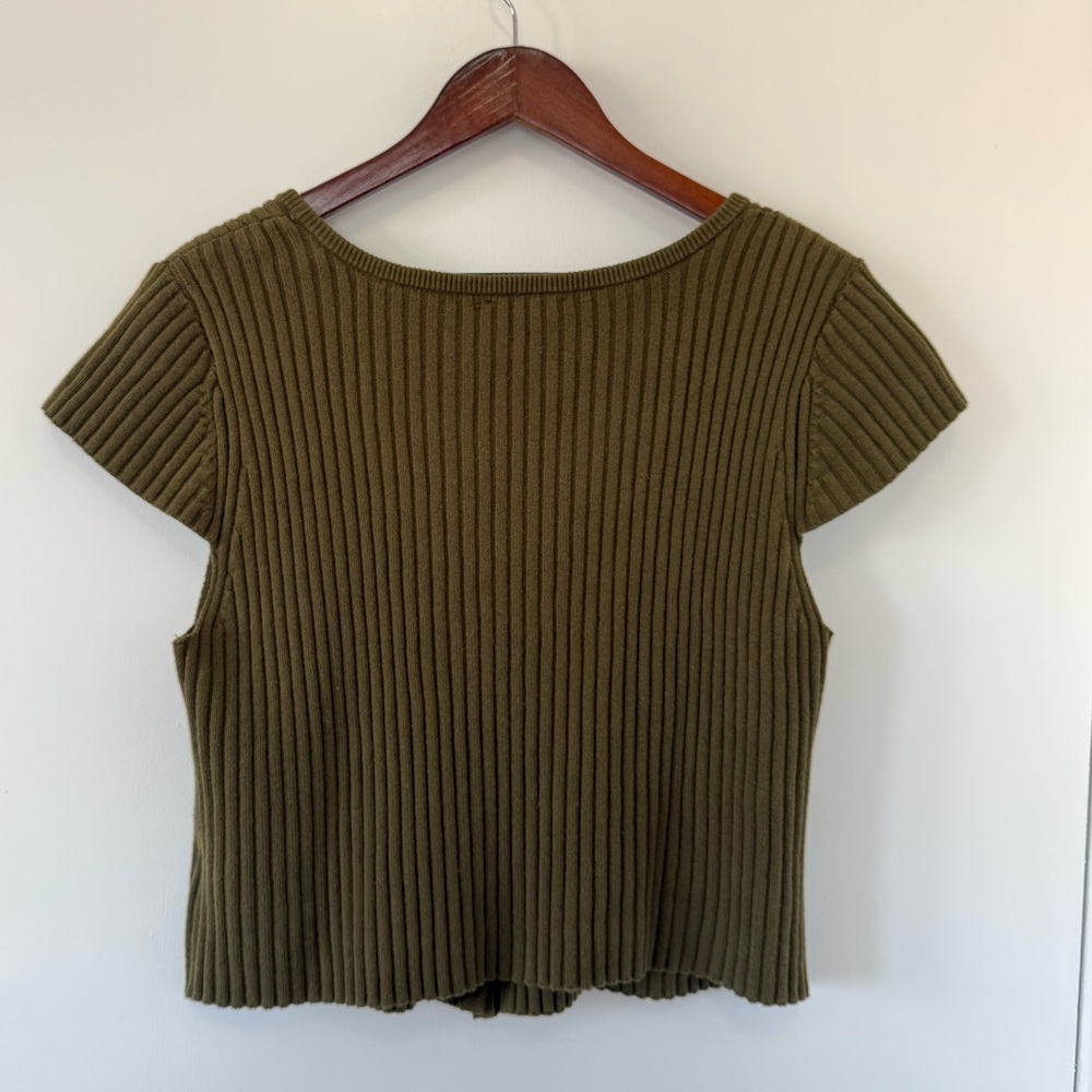 Cropped Ribbed Cardigan Button Front | Soft Stretch Knit Fitted Minimalist - Picture 5 of 5